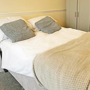Zimmer mit Queensize-Bett